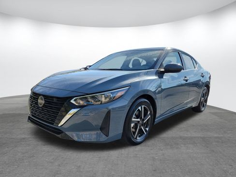 Used 2025 Nissan Sentra SV image 21