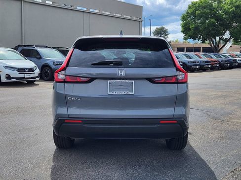 Used 2024 Honda CR-V EX image 6