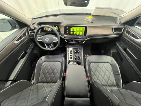 New 2026 Volkswagen Atlas SEL Premium R-Line image 13