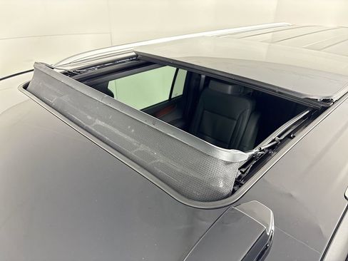 New 2026 GMC Yukon XL Denali w/ Sun & Power Step Package image 22