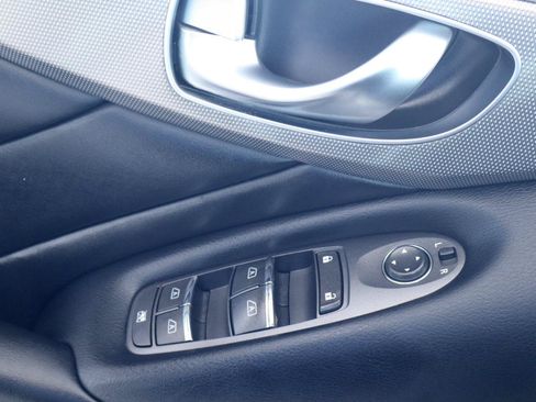 Used 2014 INFINITI Q50 AWD w/ Navigation Package image 28