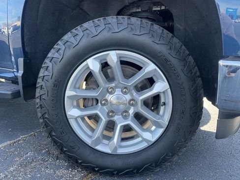 Used 2023 Chevrolet Silverado 1500 LT w/ Protection Package image 10