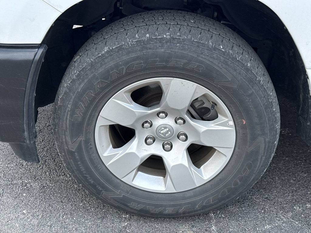 Used 2025 RAM 1500 Tradesman AWD/4WD image 10