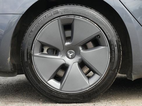 Used 2023 Tesla Model 3 Long Range image 11