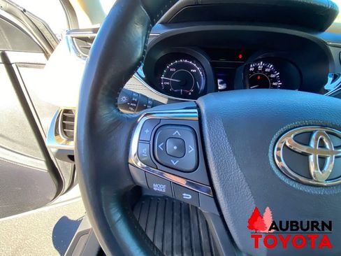 Used 2014 Toyota Avalon Limited w/ Technology Package FWD image 37