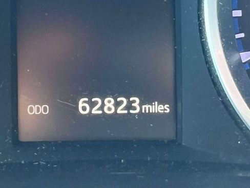Certified 2019 Toyota Highlander LE AWD/4WD image 30