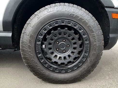 Used 2021 Ford Bronco Sport Base image 11