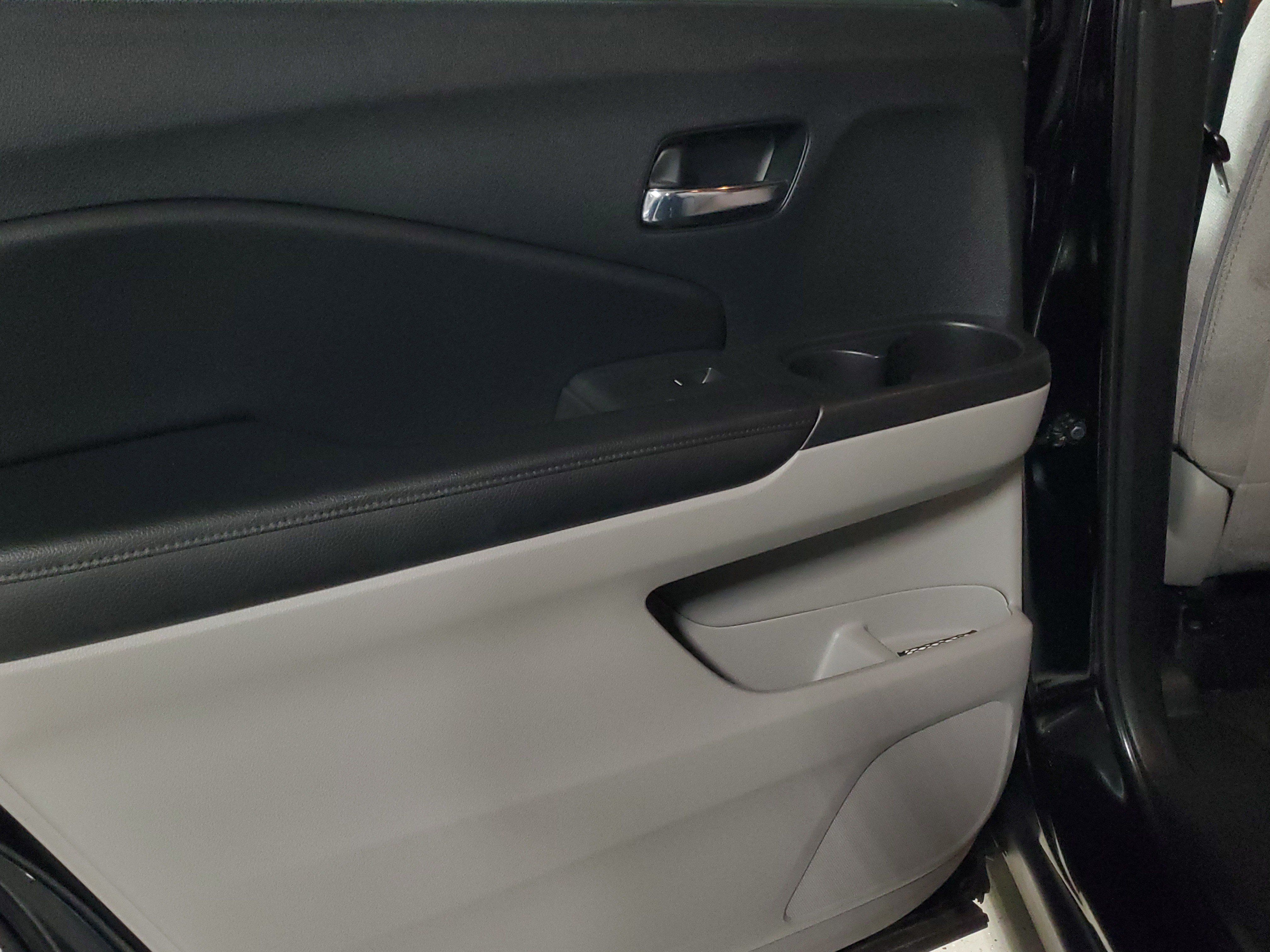 Used 2021 Honda Pilot EX image 11
