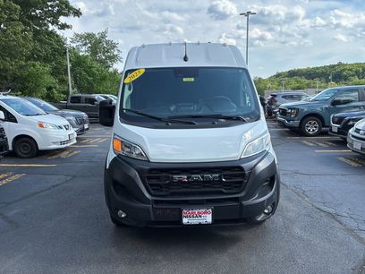 Used 2025 RAM ProMaster 2500 w/ Convenience Group