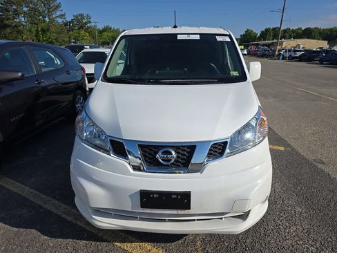 Used 2020 Nissan NV200 SV FWD image 2