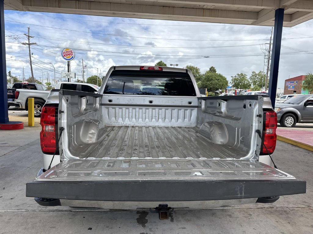 Used 2019 Chevrolet Silverado 1500 LT w/ Texas Edition AWD/4WD image 9