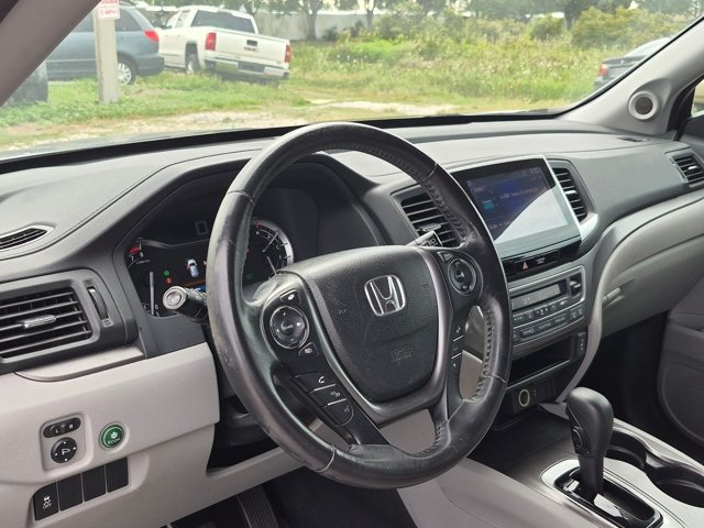 Used 2017 Honda Pilot EX-L image 9