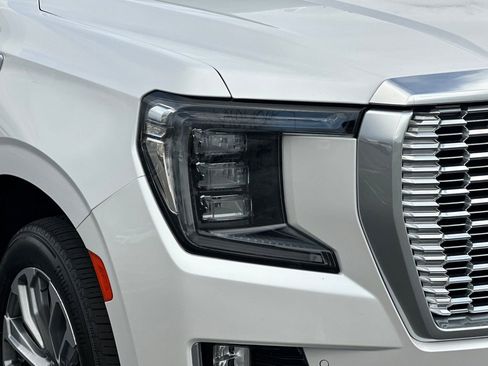 Used 2021 GMC Yukon Denali w/ Denali Premium Package image 47