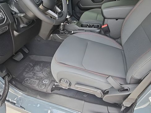 New 2025 Jeep Gladiator Rubicon w/ Safety Group image 76