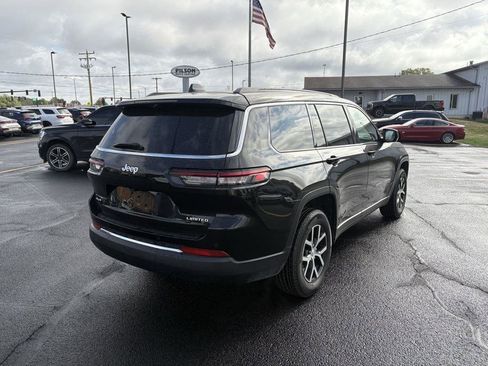 Used 2024 Jeep Grand Cherokee L Limited w/ Luxury Tech Group II image 18