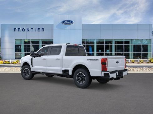 New 2026 Ford F250 XLT w/ XLT Premium Package image 4