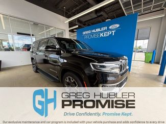 Used 2024 Jeep Wagoneer L Series III w/ Flexible Seating Group AWD/4WD video 1