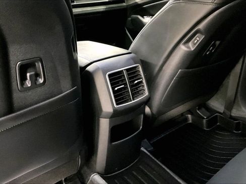 Used 2024 Kia Sportage X-Line w/ X-Line Premium Package image 32