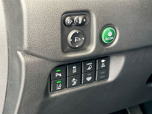 New 2026 Honda Ridgeline Black Edition image 14