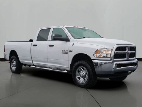 Used 2014 RAM 3500 Tradesman w/ Chrome Appearance Group image 4