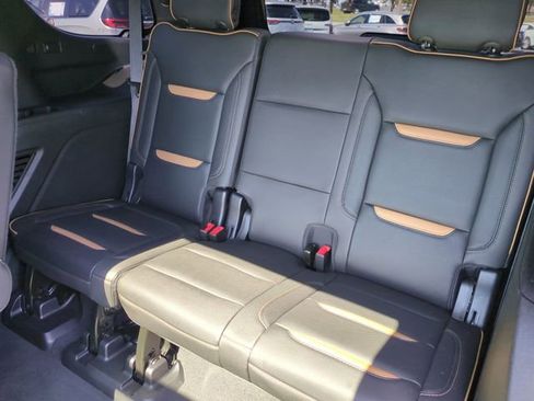 Used 2023 GMC Yukon AT4 w/ AT4 Premium Package image 24