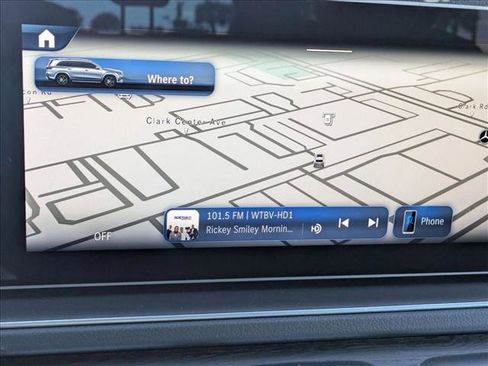 New 2026 Mercedes-Benz GLS 580 4MATIC image 14