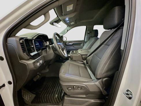 Used 2023 GMC Sierra 1500 Elevation image 13