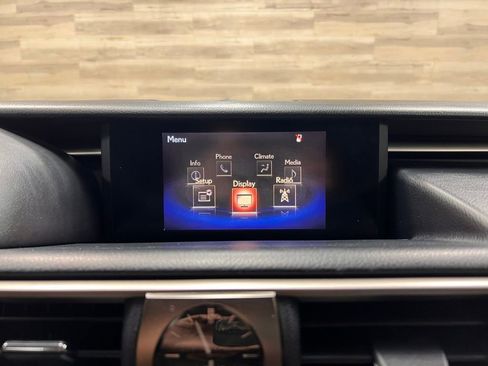 Used 2015 Lexus IS 250 image 11