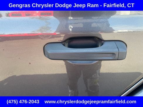 Used 2021 Jeep Wrangler Unlimited Sahara AWD/4WD image 35