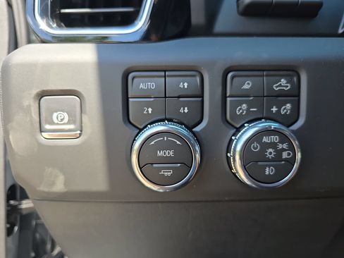 New 2026 GMC Sierra 1500 Denali Ultimate AWD/4WD image 28