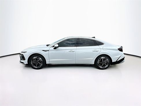 New 2025 Hyundai Sonata SEL image 3