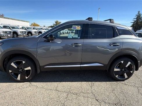 New 2026 Nissan Kicks SR w/ Cold Weather Package image 7