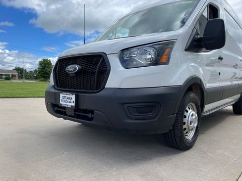 Certified 2024 Ford Transit 250 148 Medium Roof Extended AWD image 17