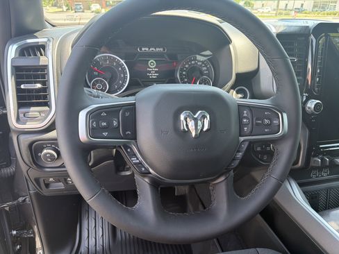 Used 2026 RAM 1500 Big Horn AWD/4WD image 18