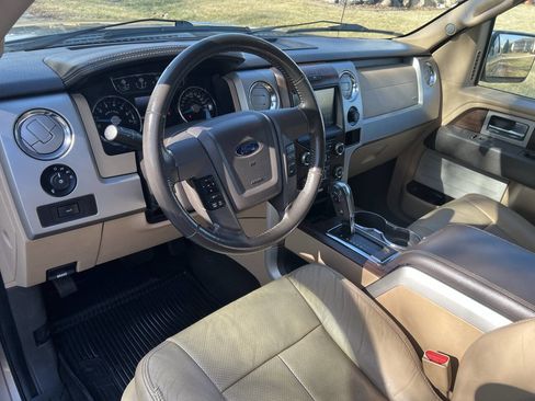 Used 2013 Ford F150 Lariat w/ Lariat Chrome Pkg image 11