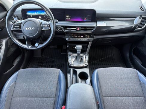 Used 2024 Kia Seltos S AWD/4WD image 12