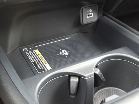 Used 2024 Honda HR-V EX-L image 7