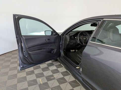 Used 2022 Acura ILX image 14