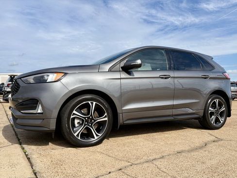 Certified 2023 Ford Edge ST AWD/4WD image 2