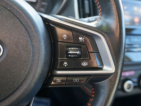 Used 2023 Subaru Crosstrek 2.0i Premium image 18