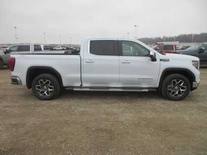 New 2026 GMC Sierra 1500 SLT w/ SLT Premium Plus Package
