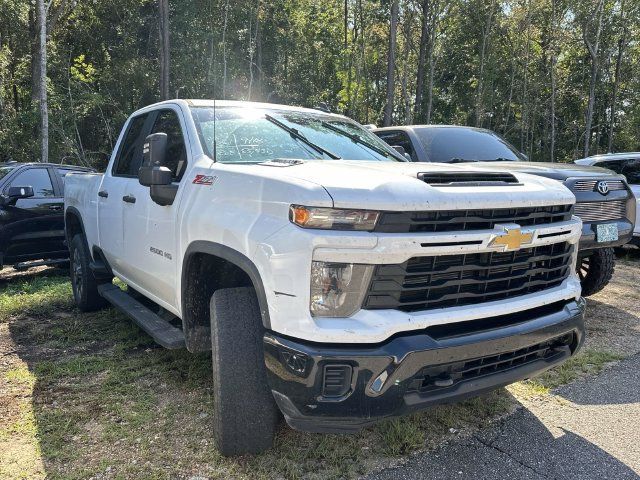 Used 2024 Chevrolet Silverado 2500 Custom w/ Custom Value Package AWD/4WD image 11