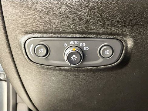 Used 2020 Chevrolet Equinox Premier w/ LPO, Floor Liner Package AWD/4WD image 14