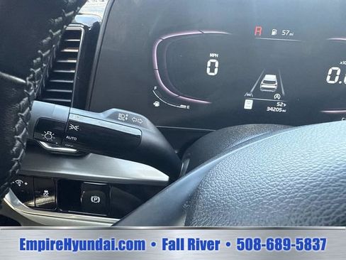 Used 2023 Kia Sportage EX AWD/4WD image 32
