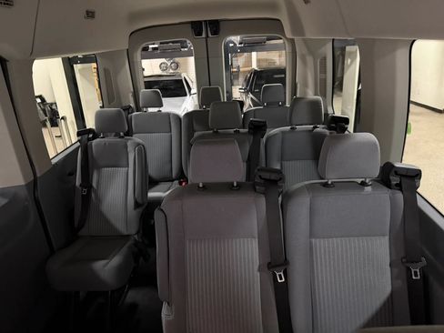 Used 2019 Ford Transit 150 XLT RWD image 38