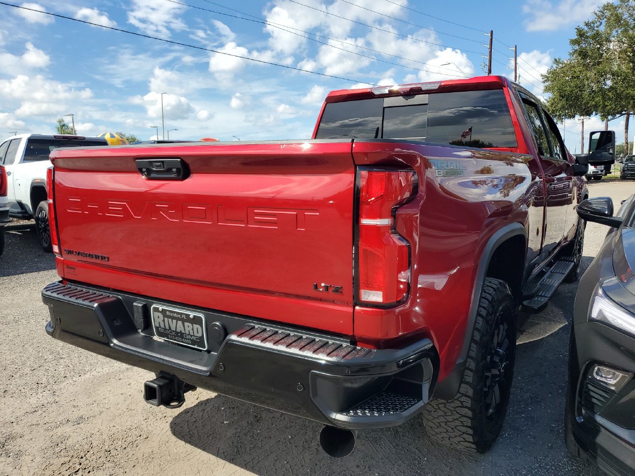 Used 2025 Chevrolet Silverado 2500 LTZ w/ Trail Boss Package AWD/4WD image 4