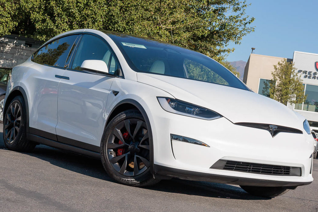 Used 2023 Tesla Model X Plaid AWD/4WD image 1