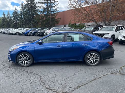 Used 2019 Kia Forte S image 2