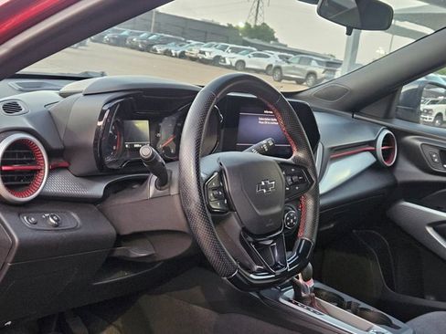 Used 2024 Chevrolet Trax RS w/ Driver Confidence Package image 21