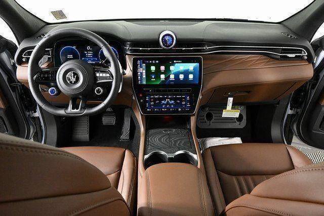 New 2025 Maserati Grecale GT AWD/4WD image 21